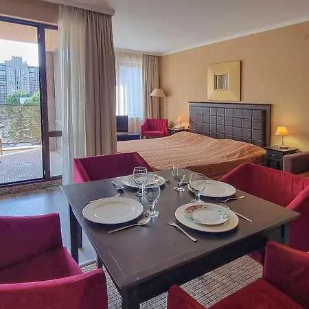 Royal Apartment *